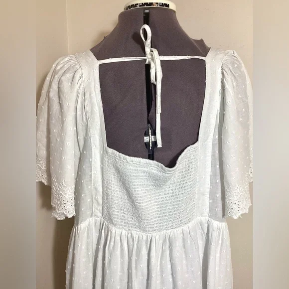 Old Navy Maxi Dress XL Embroidered Tiered Cottagecore Eyelet - Picture 8 of 16